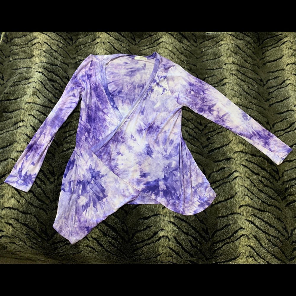 💜🌀🤍 S/M Purple Tie-Dye Long-Sleeve Open